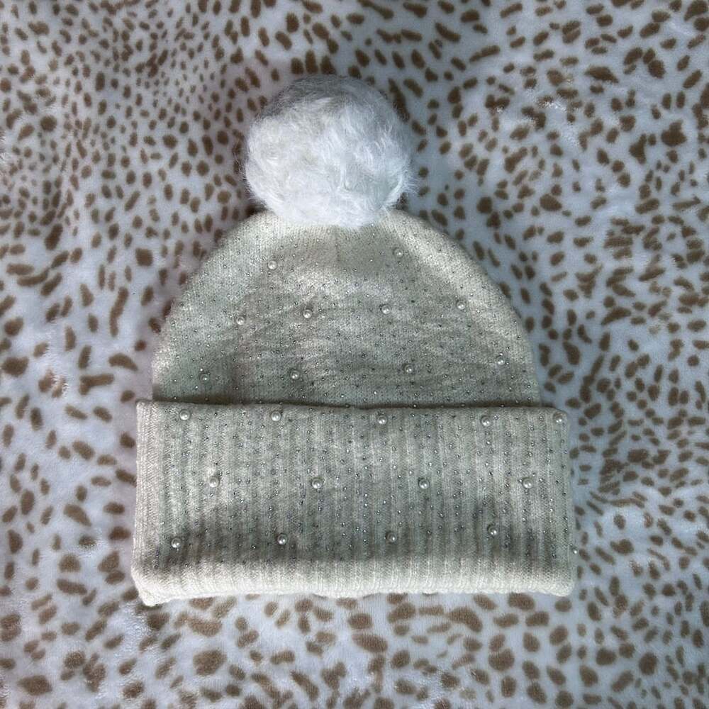 Charlie Paige Beanie Pearl Rhinestone Faux Fur Pom Cream